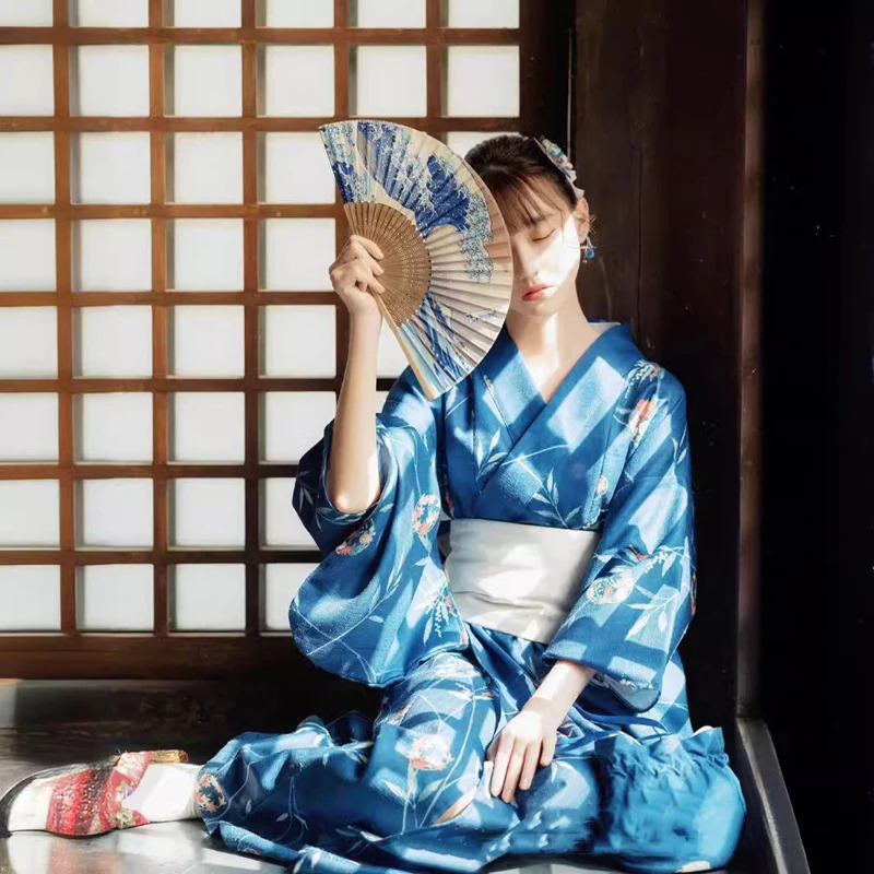 Anime Cosplay Photoshoot - 2024 Kimono Traditionelles japanisches Kleid Cosplay
